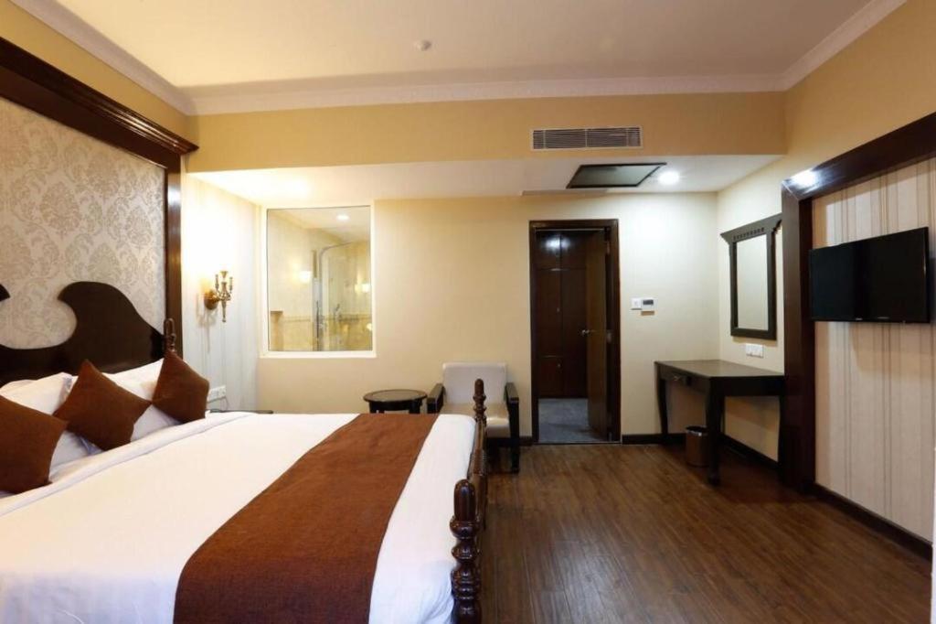 Da Yatra Courtyard Hotel & Resort Pokhara Zewnętrze zdjęcie